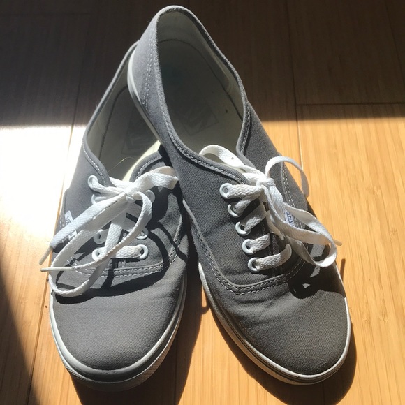 Gray low rise vans - Picture 2 of 4